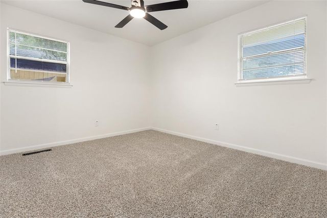 122 Kelly Drive, Moore, OK 73160