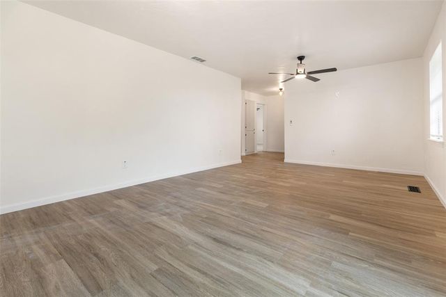 122 Kelly Drive, Moore, OK 73160