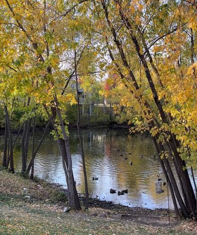 343 Sophia Avenue E, Maplewood, MN 55117