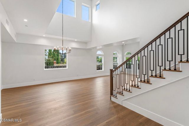 295 Toyon Court, Thousand Oaks, CA 91362