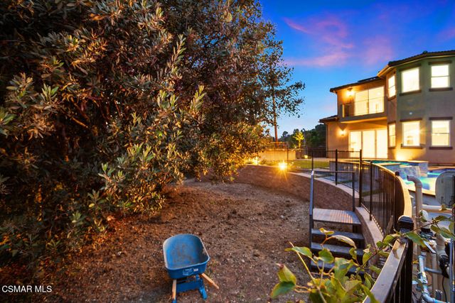 295 Toyon Court, Thousand Oaks, CA 91362