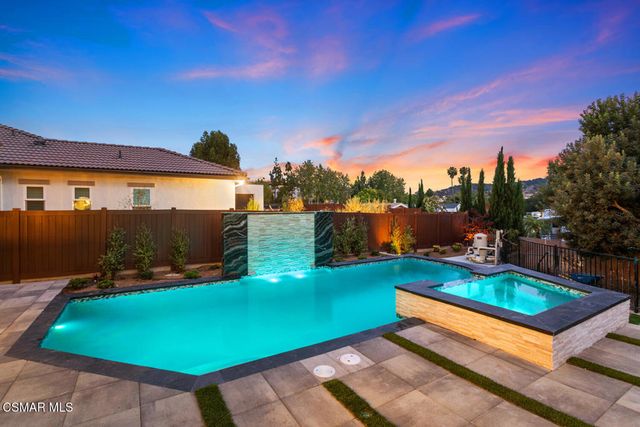295 Toyon Court, Thousand Oaks, CA 91362