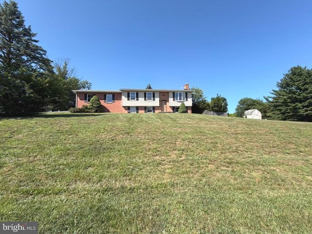 9301 LIBERTY CT, Frederick, MD 21701