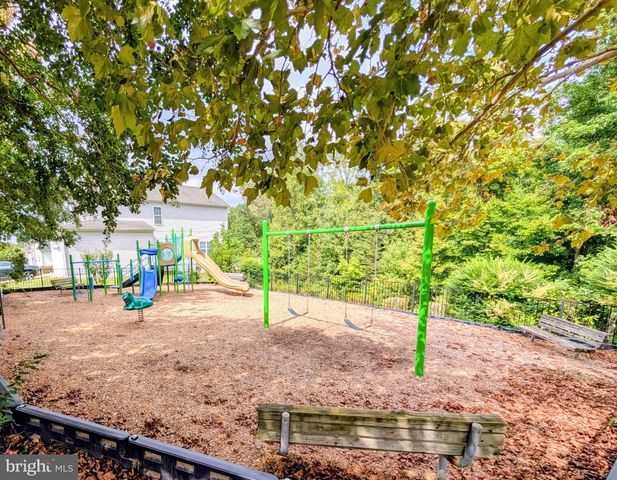112 OLYMPIC DR, Stafford, VA 22554