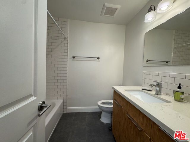 1601 Veteran Avenue 101, Los Angeles, CA 90024
