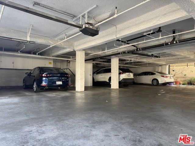 1601 Veteran Avenue 101, Los Angeles, CA 90024
