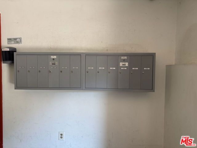 1601 Veteran Avenue 101, Los Angeles, CA 90024