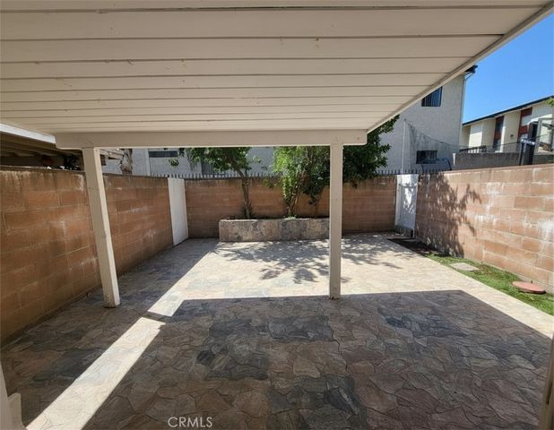 10125 De Soto Avenue 2, Chatsworth, CA 91311