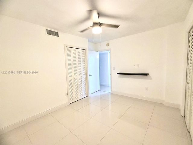 3030 Marcos Dr T314, Aventura, FL 33160