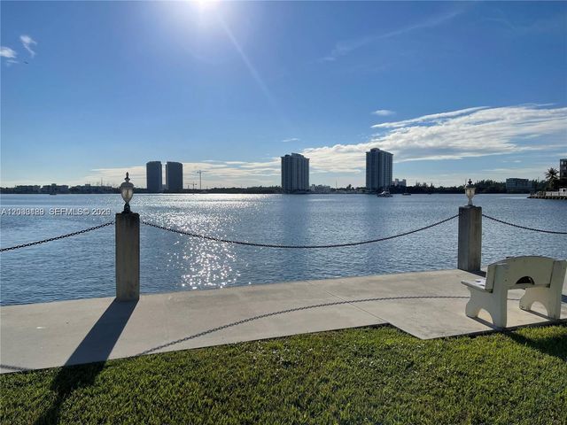 3030 Marcos Dr T314, Aventura, FL 33160
