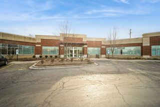 800 E Woodfield Road 115-116, Schaumburg, IL 60173