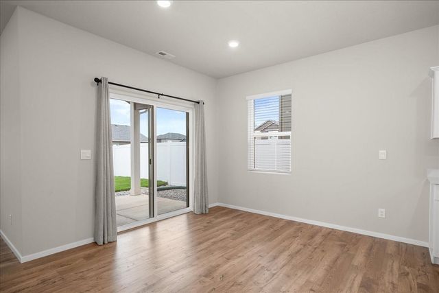 8406 W Red Ave, Cheney, WA 99004