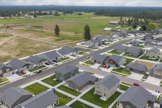 8406 W Red Ave, Cheney, WA 99004