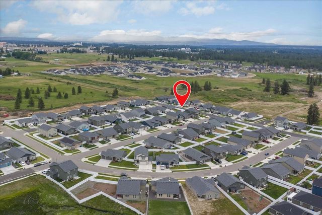 8406 W Red Ave, Cheney, WA 99004