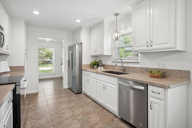 2404 Kimberly Lane, Plano, TX 75075