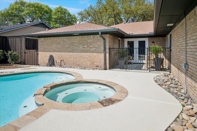 2404 Kimberly Lane, Plano, TX 75075