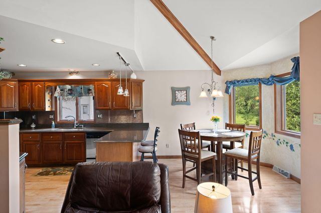 359 Tremont Lane, Valparaiso, IN 46385