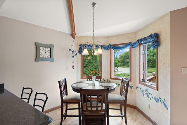 359 Tremont Lane, Valparaiso, IN 46385
