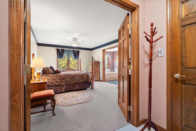 359 Tremont Lane, Valparaiso, IN 46385
