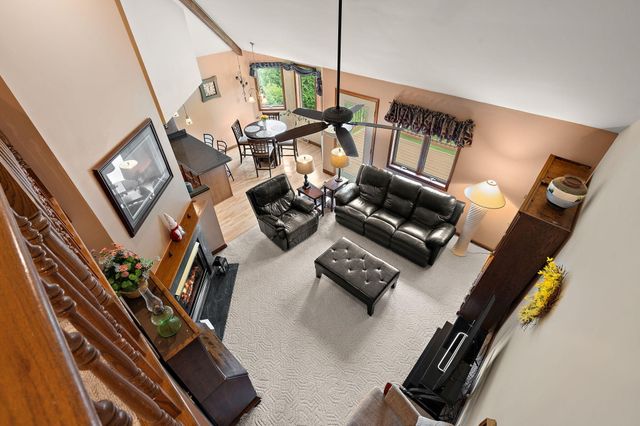 359 Tremont Lane, Valparaiso, IN 46385