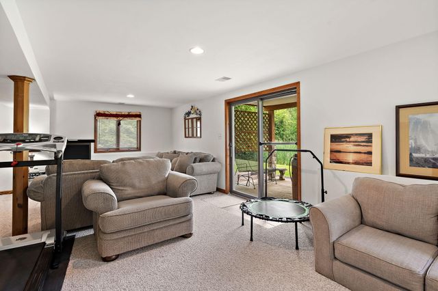 359 Tremont Lane, Valparaiso, IN 46385