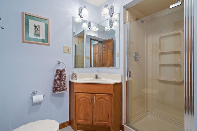 359 Tremont Lane, Valparaiso, IN 46385