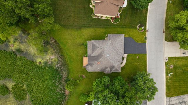 359 Tremont Lane, Valparaiso, IN 46385