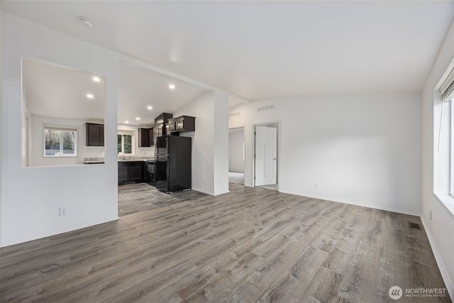 305 S Main Street, Bucoda, WA 98530