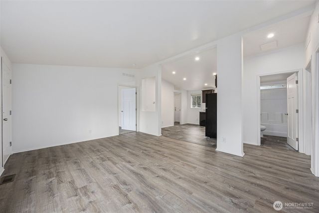 305 S Main Street, Bucoda, WA 98530