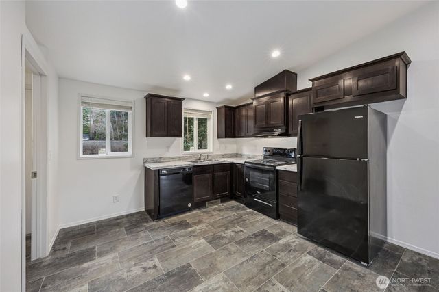 305 S Main Street, Bucoda, WA 98530