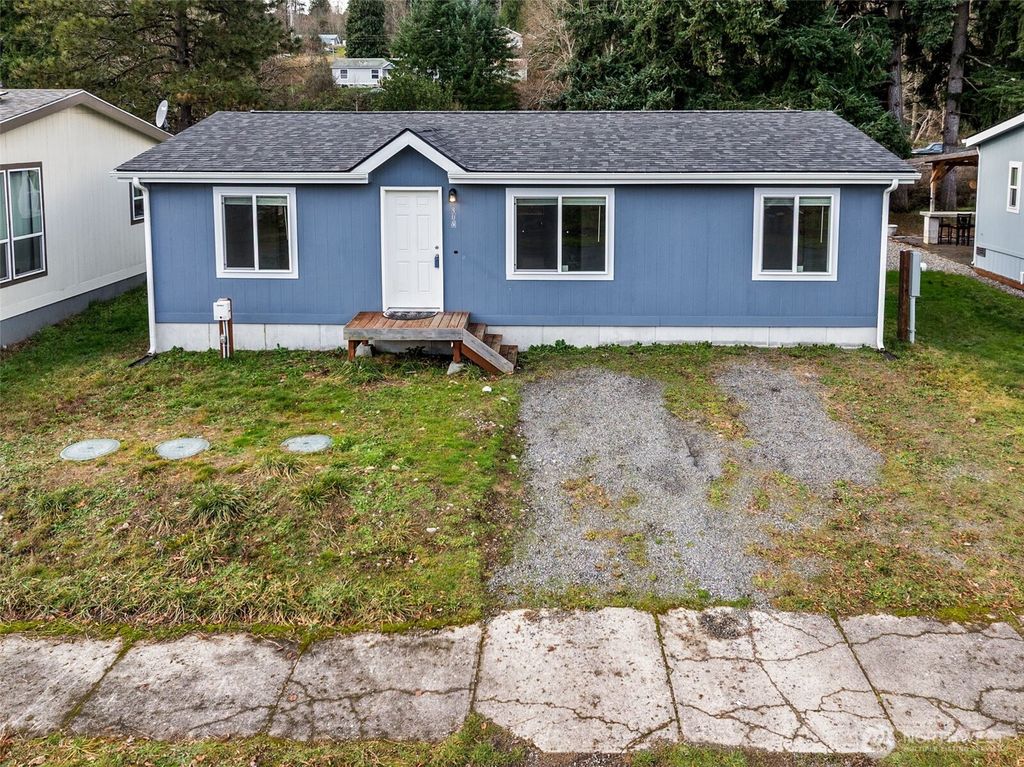 305 S Main Street, Bucoda, WA 98530