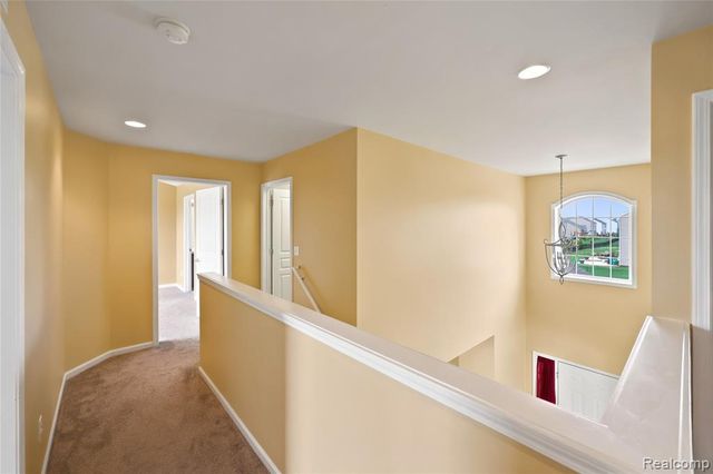 56626 Leeds Lane, Macomb, MI 48042