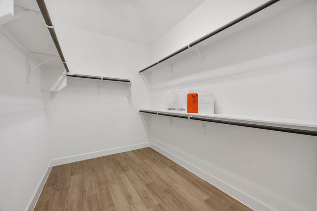 606 Bonfisk BND, Austin, TX 78738