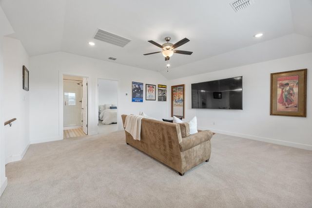 606 Bonfisk BND, Austin, TX 78738