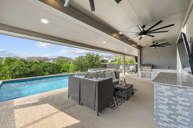 606 Bonfisk BND, Austin, TX 78738