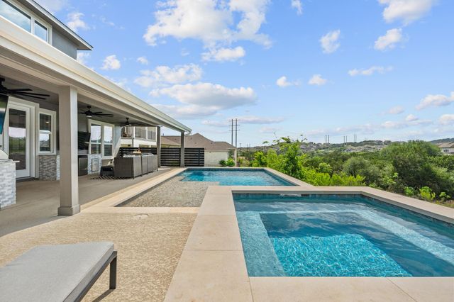 606 Bonfisk BND, Austin, TX 78738