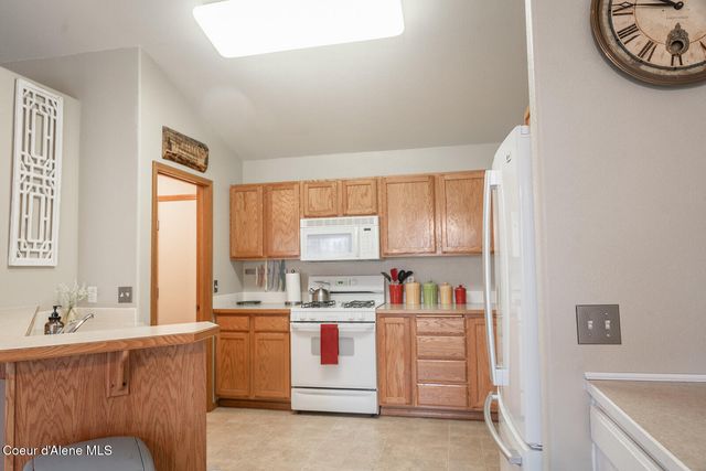 2770 N Slice DR, Post Falls, ID 83854