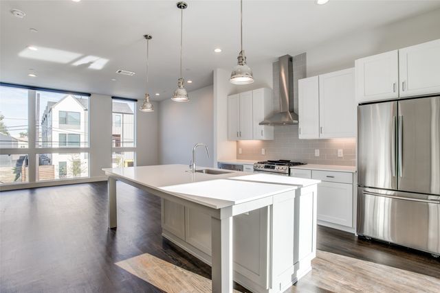 4419 Cabell Drive 206, Dallas, TX 75204