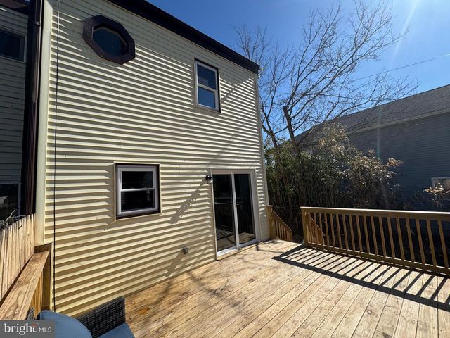 614 WASHINGTON AVE, Media, PA 19063