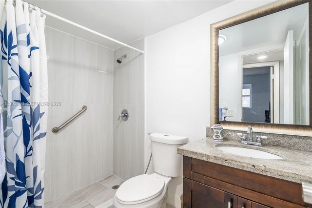 2811 N Pine Island Rd 109, Sunrise, FL 33322