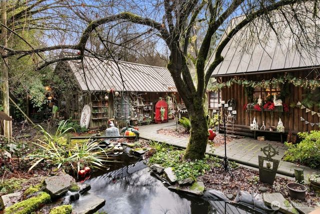 25629 NE Redmond Fall City Road, Redmond, WA 98053