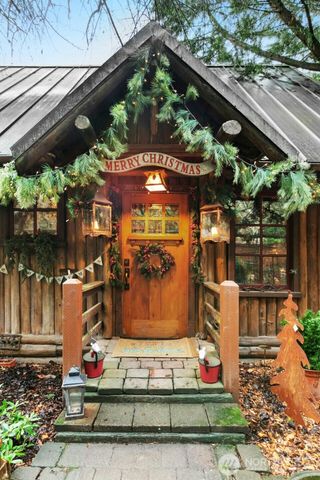 25629 NE Redmond Fall City Road, Redmond, WA 98053