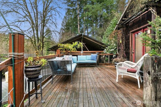 25629 NE Redmond Fall City Road, Redmond, WA 98053