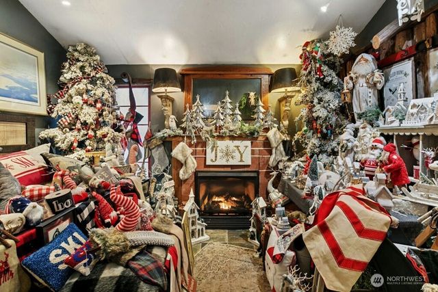 25629 NE Redmond Fall City Road, Redmond, WA 98053