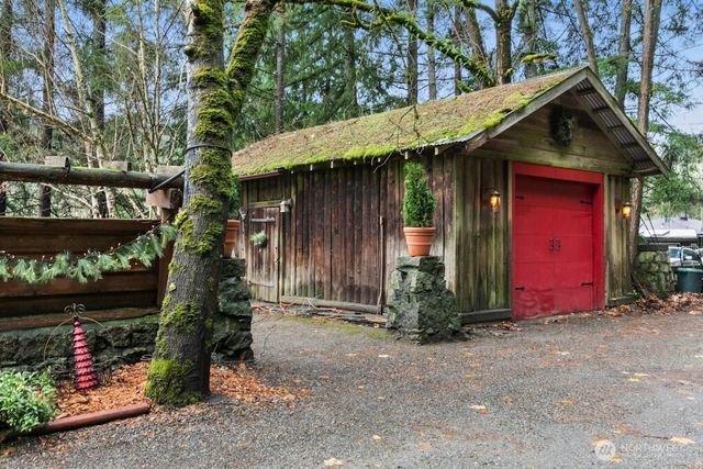 25629 NE Redmond Fall City Road, Redmond, WA 98053