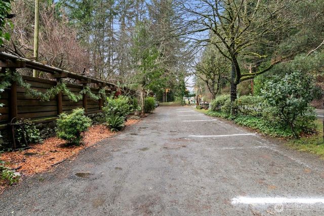 25629 NE Redmond Fall City Road, Redmond, WA 98053