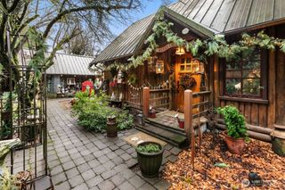 25629 NE Redmond Fall City Road, Redmond, WA 98053