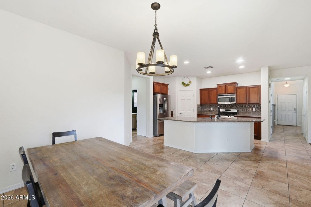 Image 22 of property listing at 11020 E SILVER SPRINGS Circle, Mesa, AZ 85212
