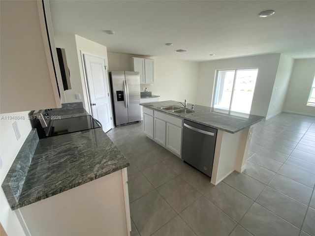 8864 SW 49th Circle, Ocala, FL 34476