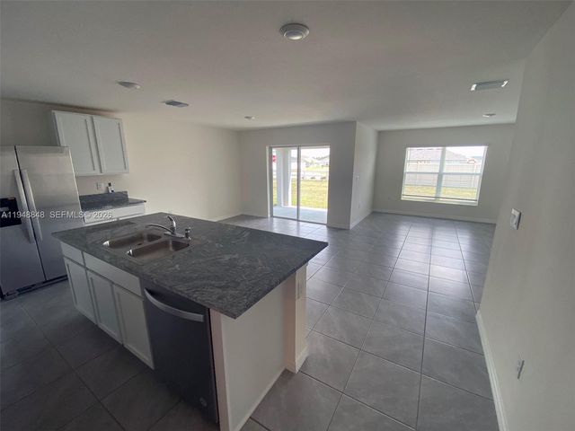 8864 SW 49th Circle, Ocala, FL 34476